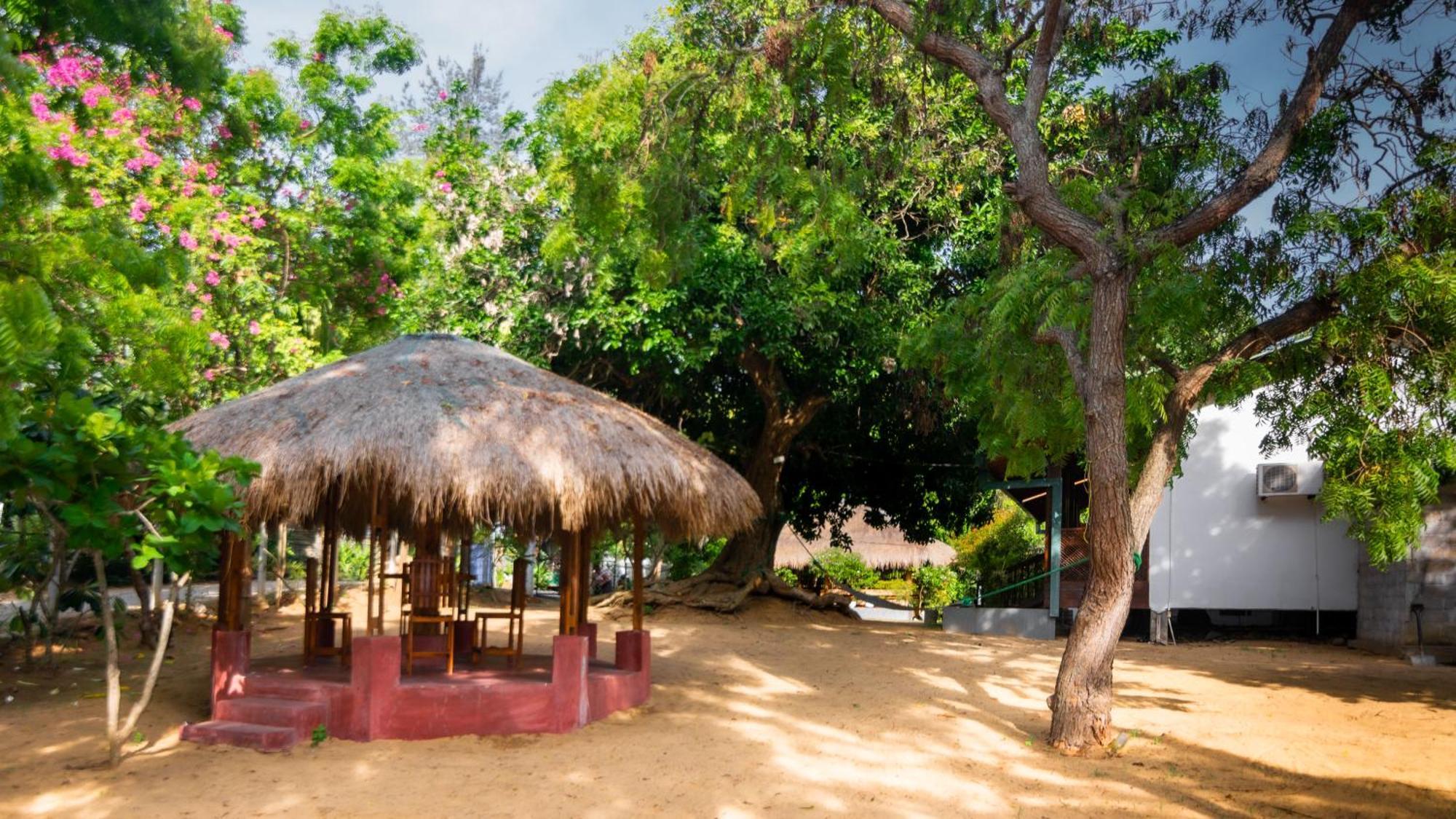 Arugambay Coco Bay Hotel Baía de Arugam Exterior foto